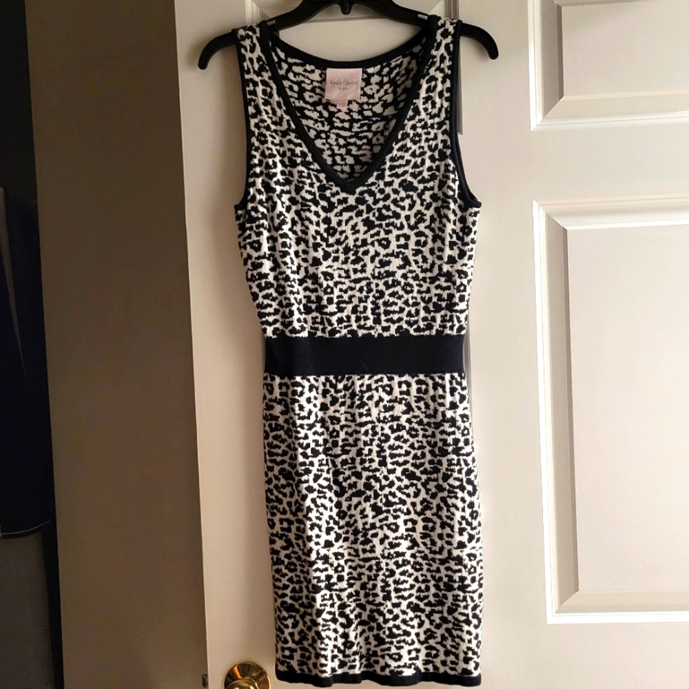 Romeo & Juliet Couture Animal Print Stretch Dress